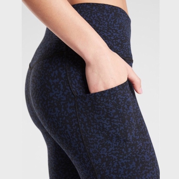 Athleta Gravel Leggings